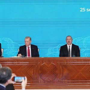 Նախիջևանում Թուրքիան ու Ադրբեջանը ստորագրել են 3 համաձայնագիր