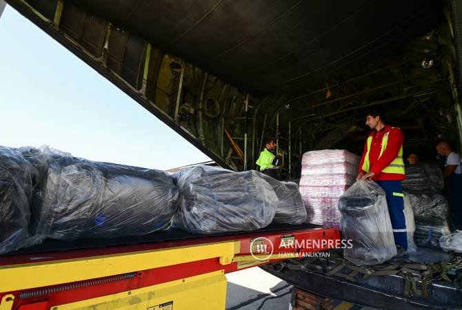 Ռումինիան երկու ինքնաթիռով մարդասիրական օգնություն է ուղարկել Հայաստան