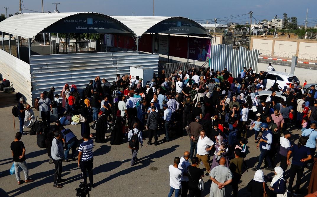 Իսրայելը թույլ չի տալիս բացել Ռաֆահ սահմանային անցակետը. բազմաթիվ մարդիկ են հավաքվել անցակետում