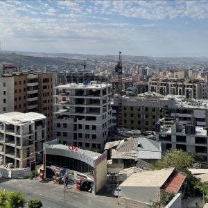 Որքա՞ն է Երևանում բնակարանների 1 քառ. մետրի միջին գինը. Նախորդ տարվա նոյեմբերին  օտարերկրացիների կողմից գնվել է 126 գույք, որից 27-ը՝ հող