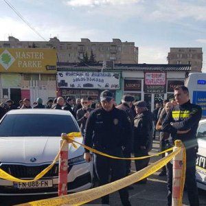 Ընտանեկան վեճի հետևանքով Ռուսթավիի շուկայում 4 մարդ է սպանվել. Վրաստանի ՆԳՆ