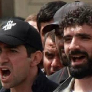 Պատգամավոր դառնալով կալանքից ազատված Լևոն Քոչարյանը կվերադառնա՞ բանտ․ սկսվել է նրա և Սերգեյ Ասատուրովի գործով դատական նիստը