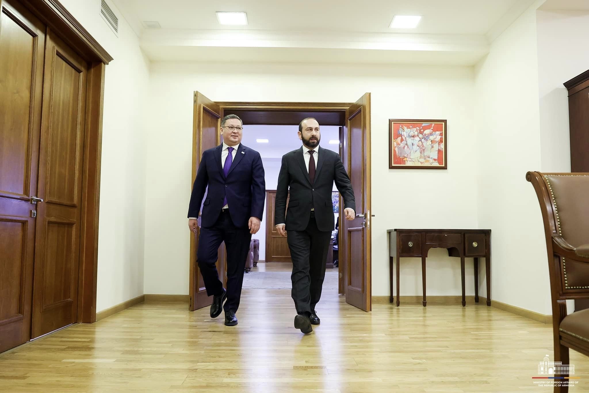 ՀՀ ԱԳՆ-ում մեկնարկել է Հայաստանի և Ղազախստանի ԱԳ նախարարների առանձնազրույցը