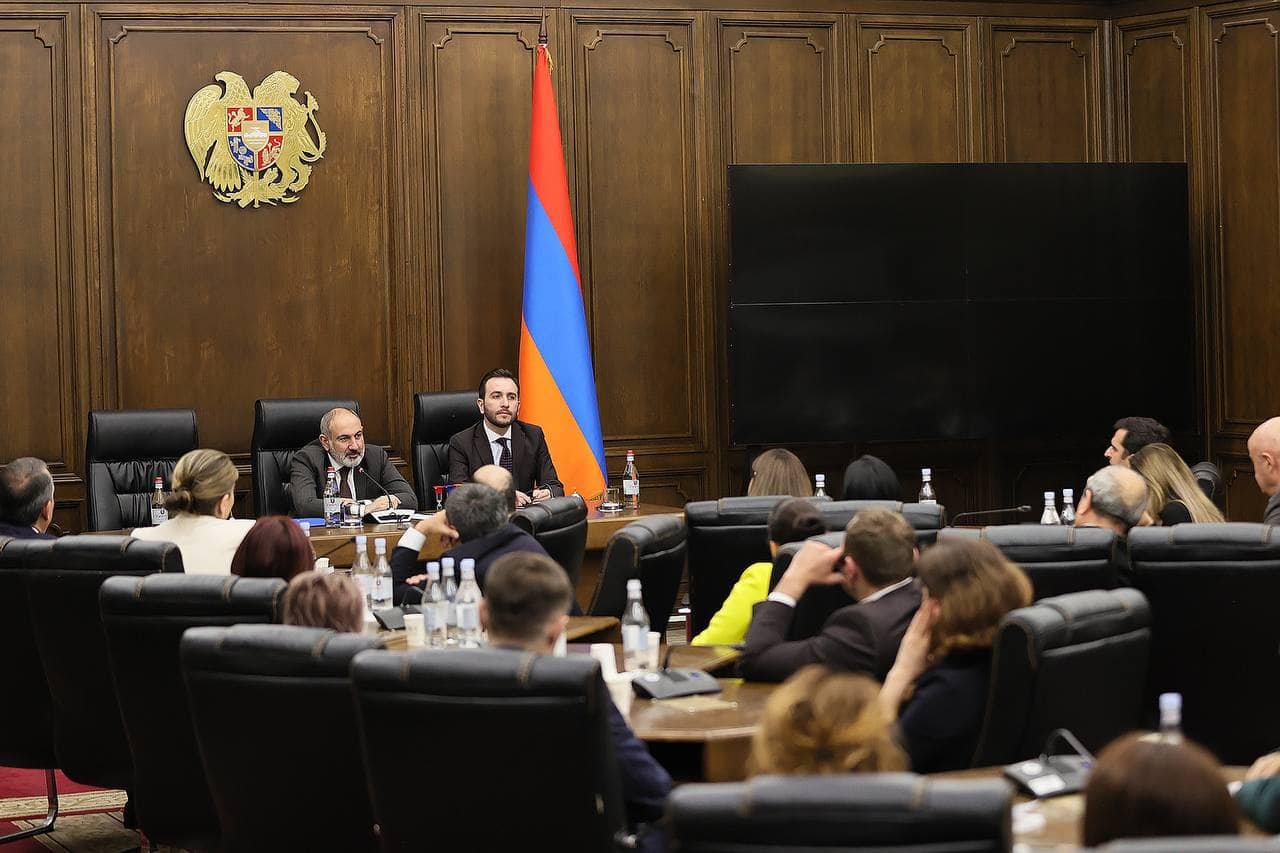 Վարչապետը ԱԺ-ում ՔՊ խմբակցության հետ քննարկել է Հայաստանի զարգացման տեսլականը