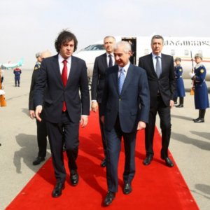 Վրաստանի վարչապետը ժամանել է Բաքու