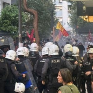 Բողոքի ակցիաներ Թուրքիայում՝ ընդդեմ Վանում Էրդողանի կուսակցության պարտված թեկնածուին քաղաքապետ նշանակելու փորձերի. կա 89 ձերբակալված